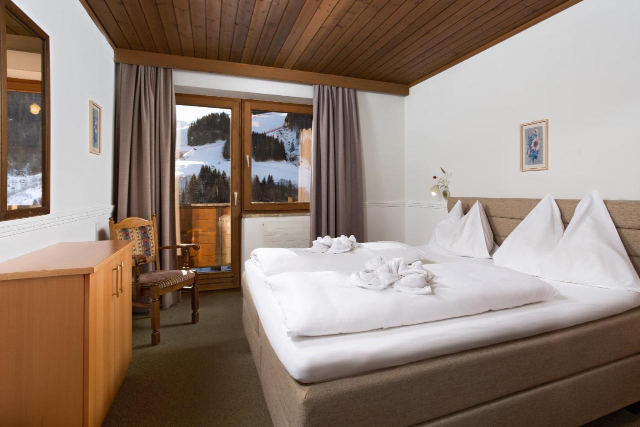 Appartementhaus Tannenberg Saalbach-Hinterglemm Exteriör bild